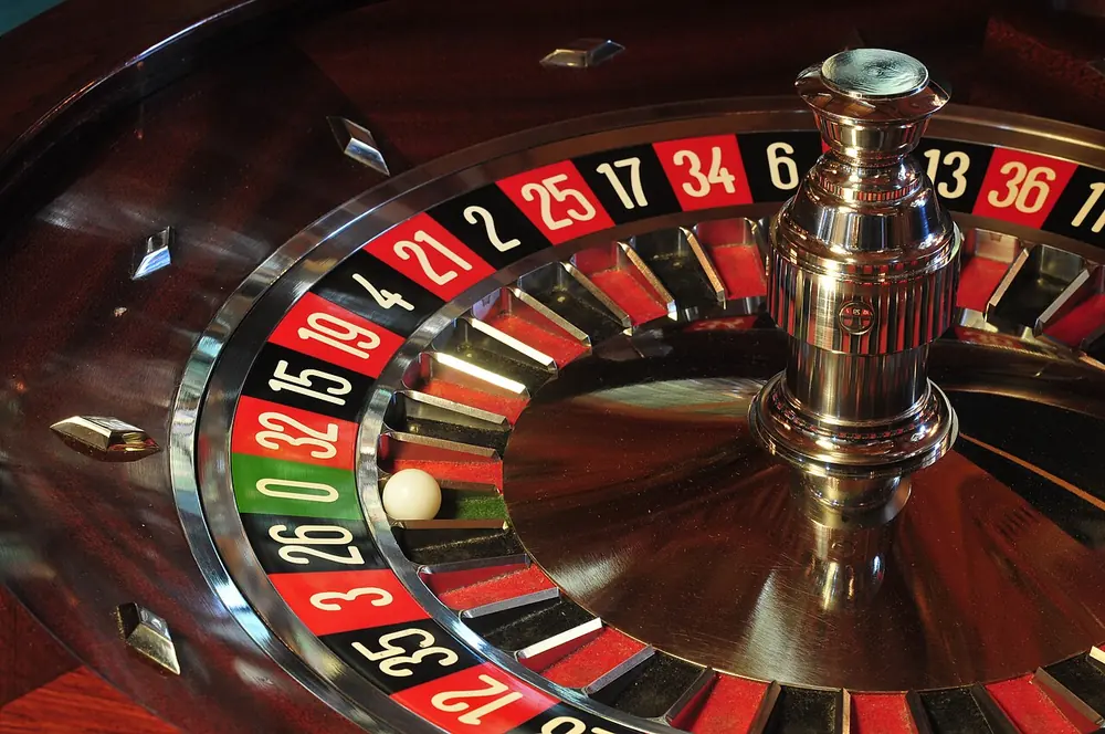 liste des casino en ligne au québec - casino gaming room interior