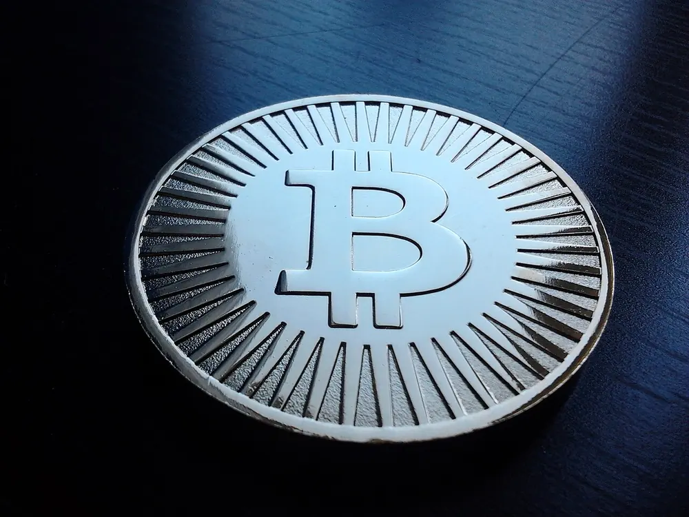 Physical bitcoin coin - canucks prop bets canada crypto