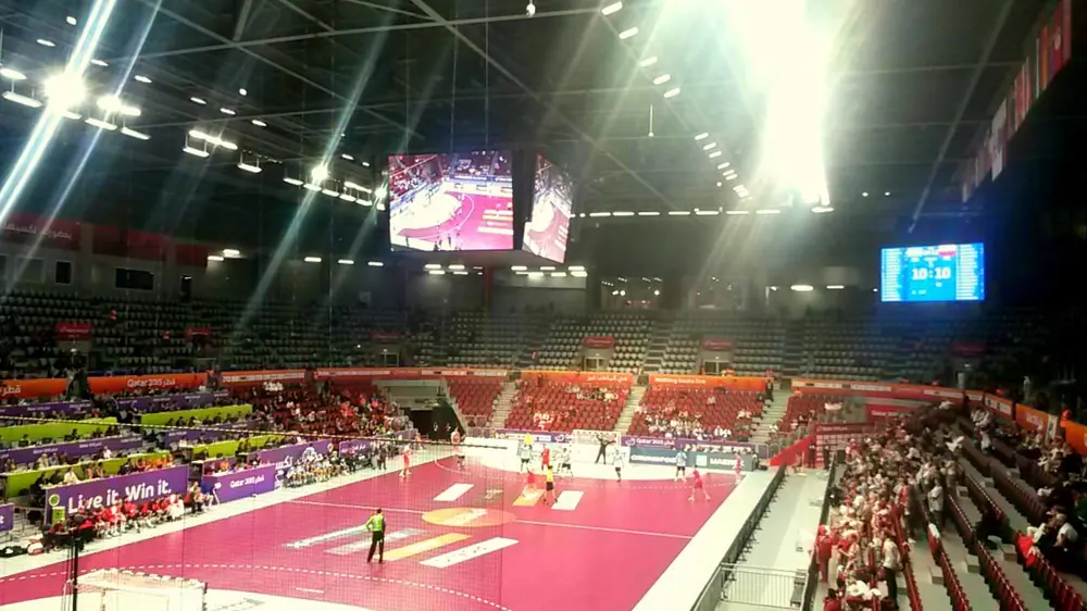 Indoor sports arena - comment parier hockey sur glace